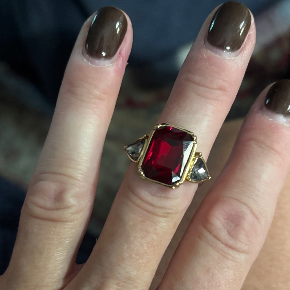 Avon Gold Ring with Red and Black Stones